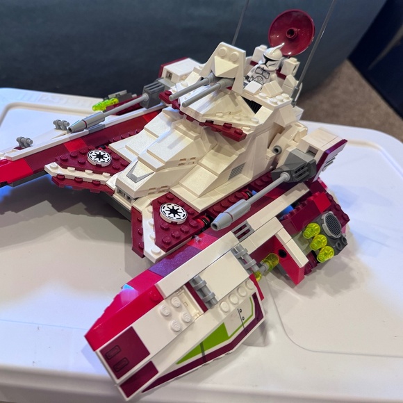 Lego Star Wars: Republic Fighter Tank (7679) - Picture 4 of 9